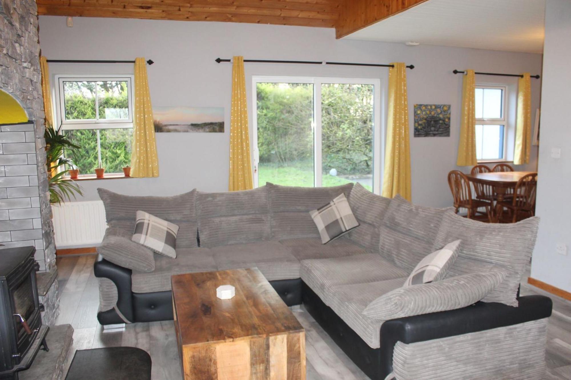 Riverside Cottage In The Burren Corofin  外观 照片